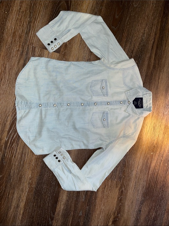 American Eagle Outfitters Tops - American Eagle Outfitters  Button-Up Denim Western Shirt Sz XS
